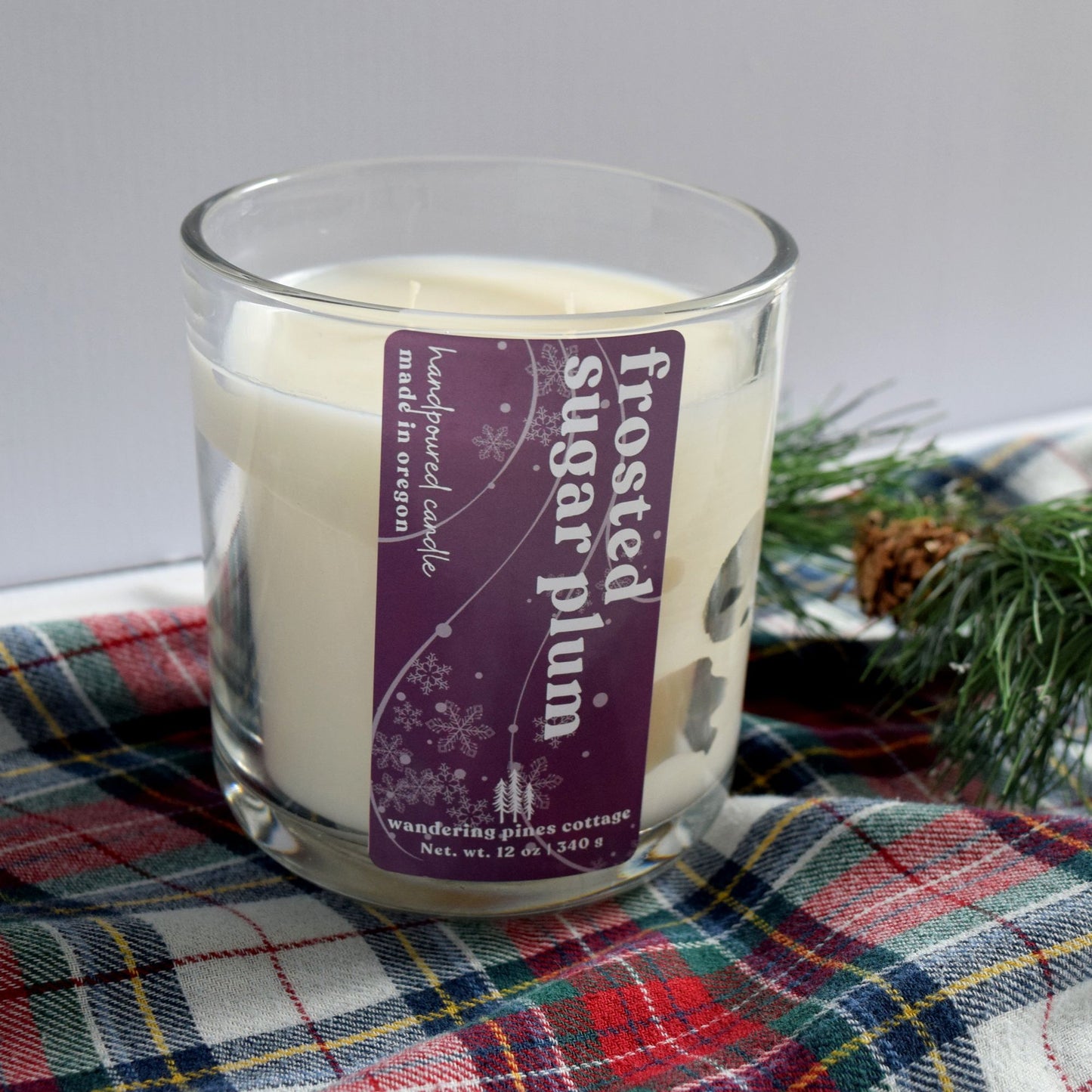Frosted Sugar Plum 12 oz Candle