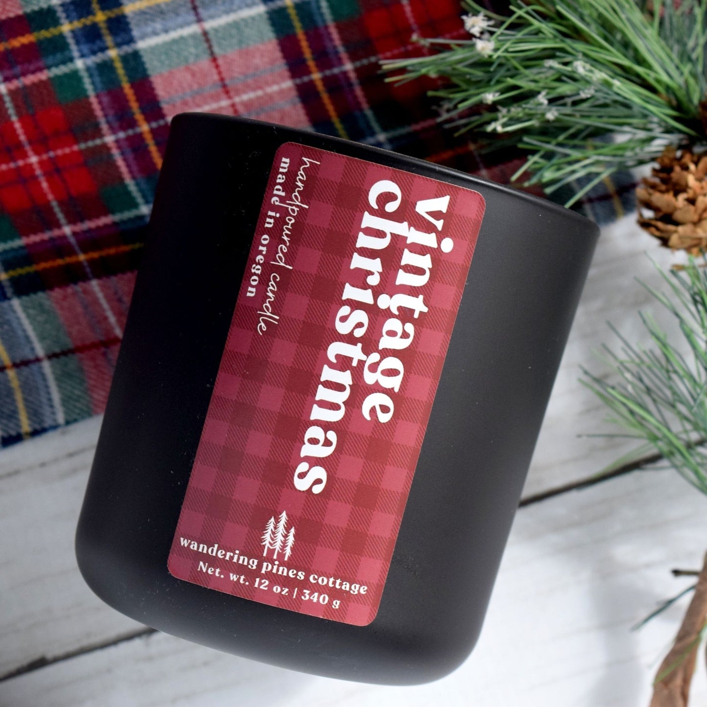 Vintage Christmas 12 oz Candle