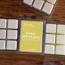 Load image into Gallery viewer, Honey Spiced Pear Wax Melt