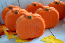 Load image into Gallery viewer, pumpkin shaped bath bomb - wandering pines cottage