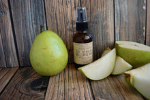 Load image into Gallery viewer, Fresh Pear Room Spray