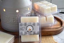 Load image into Gallery viewer, toasted marshmallow clamshell wax melts - wandering pines cottage