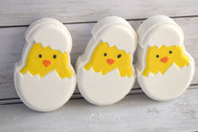 Load image into Gallery viewer, easter bath bomb - chick - wandering pines cottage