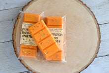 Load image into Gallery viewer, Pumpkin pecan waffle wax melt - wandering pines cottage