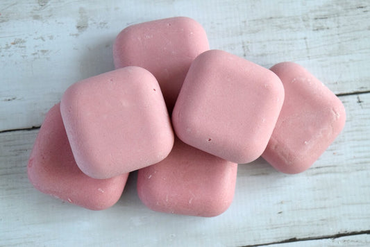 rose quartz hair conditioner - wanderig pines cottage